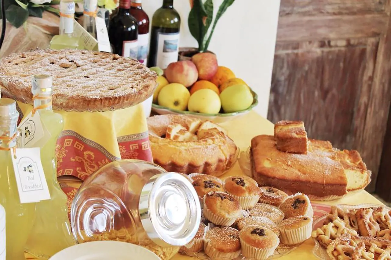 **  L'Antico Borgo Dei Limoni Bed & Breakfast Amalfi Italy